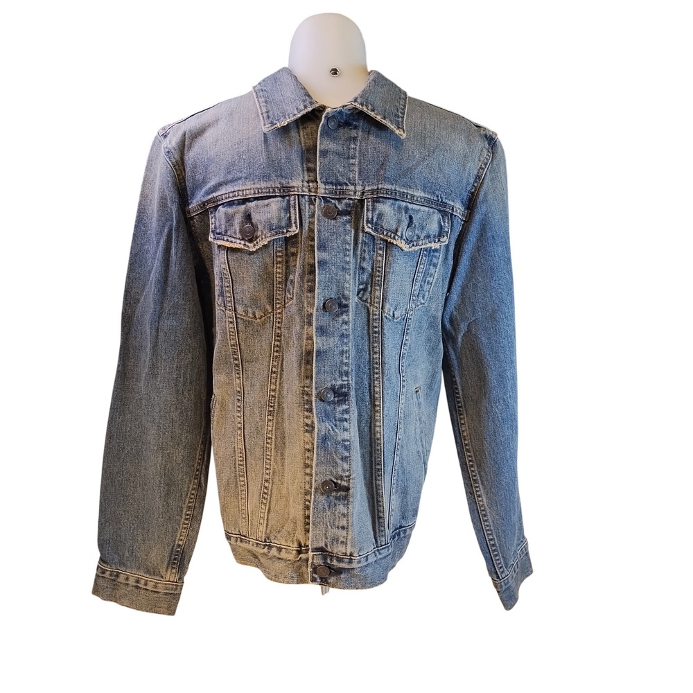 Gap 1969 Denim Trucker Jacket Mens LG  Distressed Blue Rugged Classic Workwear